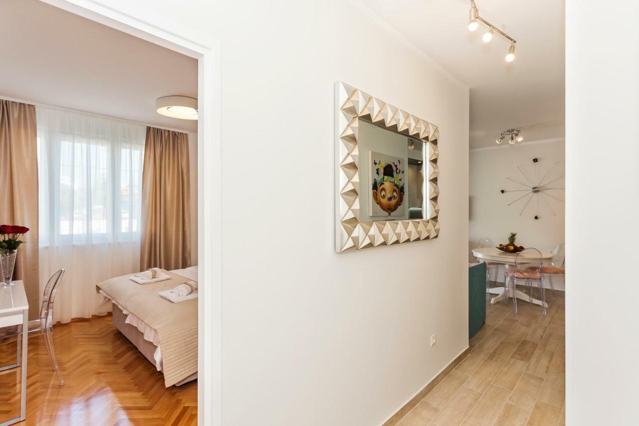 Valum Luxury Apartment Split Exterior photo