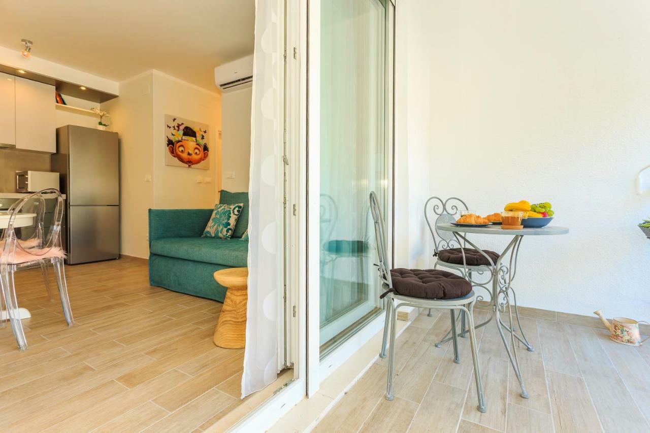 Valum Luxury Apartment Split Exterior photo