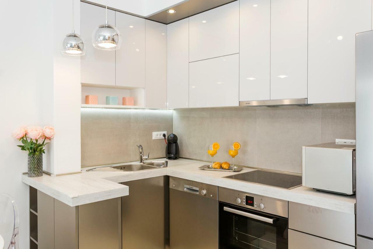 Valum Luxury Apartment Split Exterior photo
